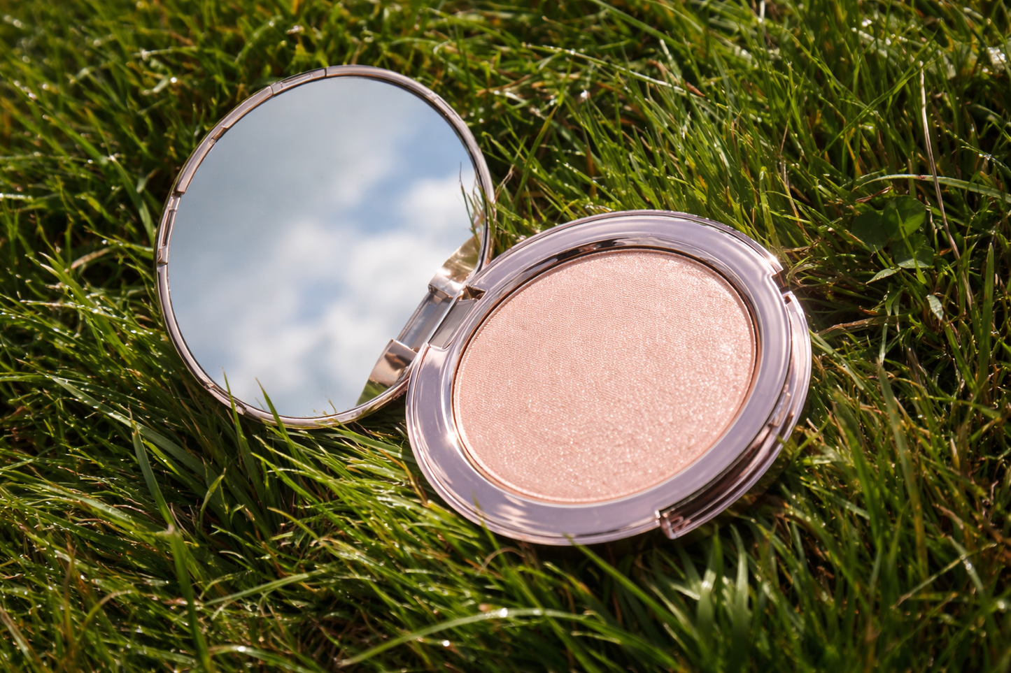 Glamorous Gleam